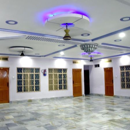 Hotel Roshan Varanasi Exterior photo